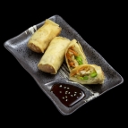 Spring rolls with edamame beans and bbq dressing